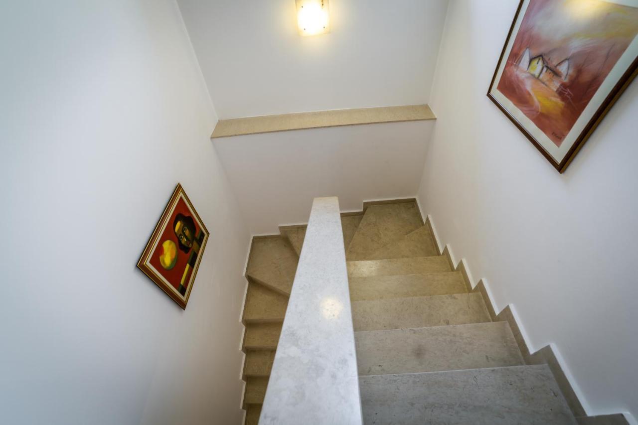 Helena VIP Villas&Suites - Half Board Slăntjev Brjag Exteriör bild