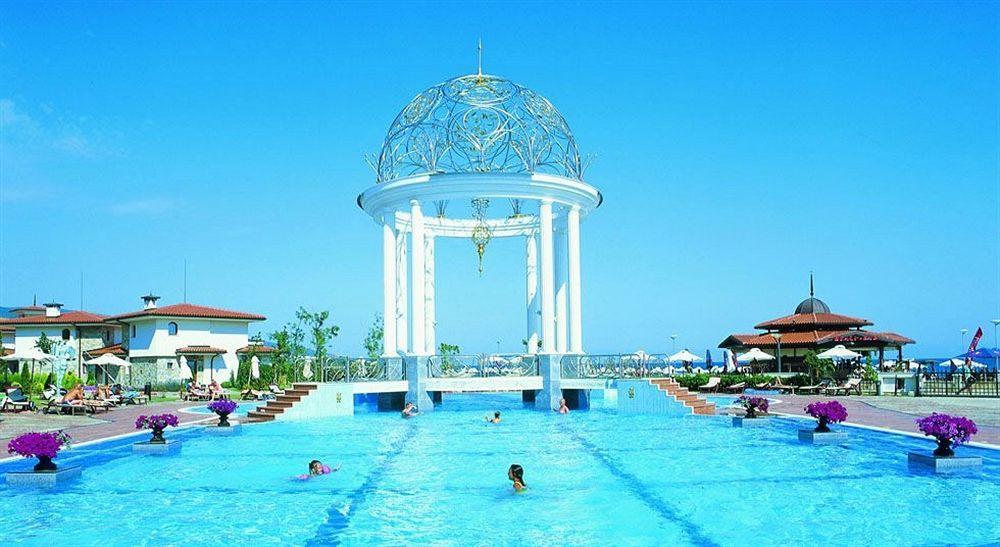 Helena VIP Villas&Suites - Half Board Slăntjev Brjag Exteriör bild