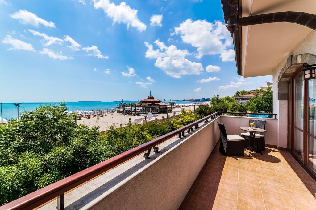 Helena VIP Villas&Suites - Half Board Slăntjev Brjag Exteriör bild