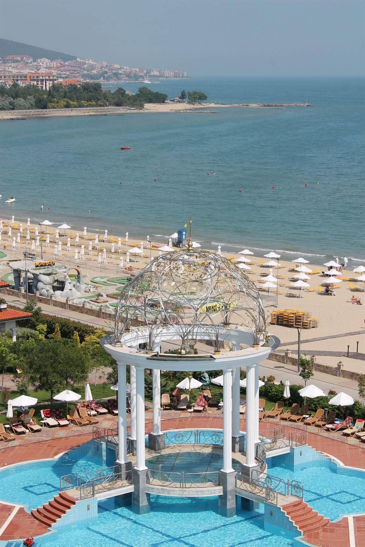 Helena VIP Villas&Suites - Half Board Slăntjev Brjag Exteriör bild